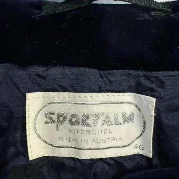 Sportalm designer Vintage Velvet navy blue Austrian make jacket. Fully … - Picture 4 of 9